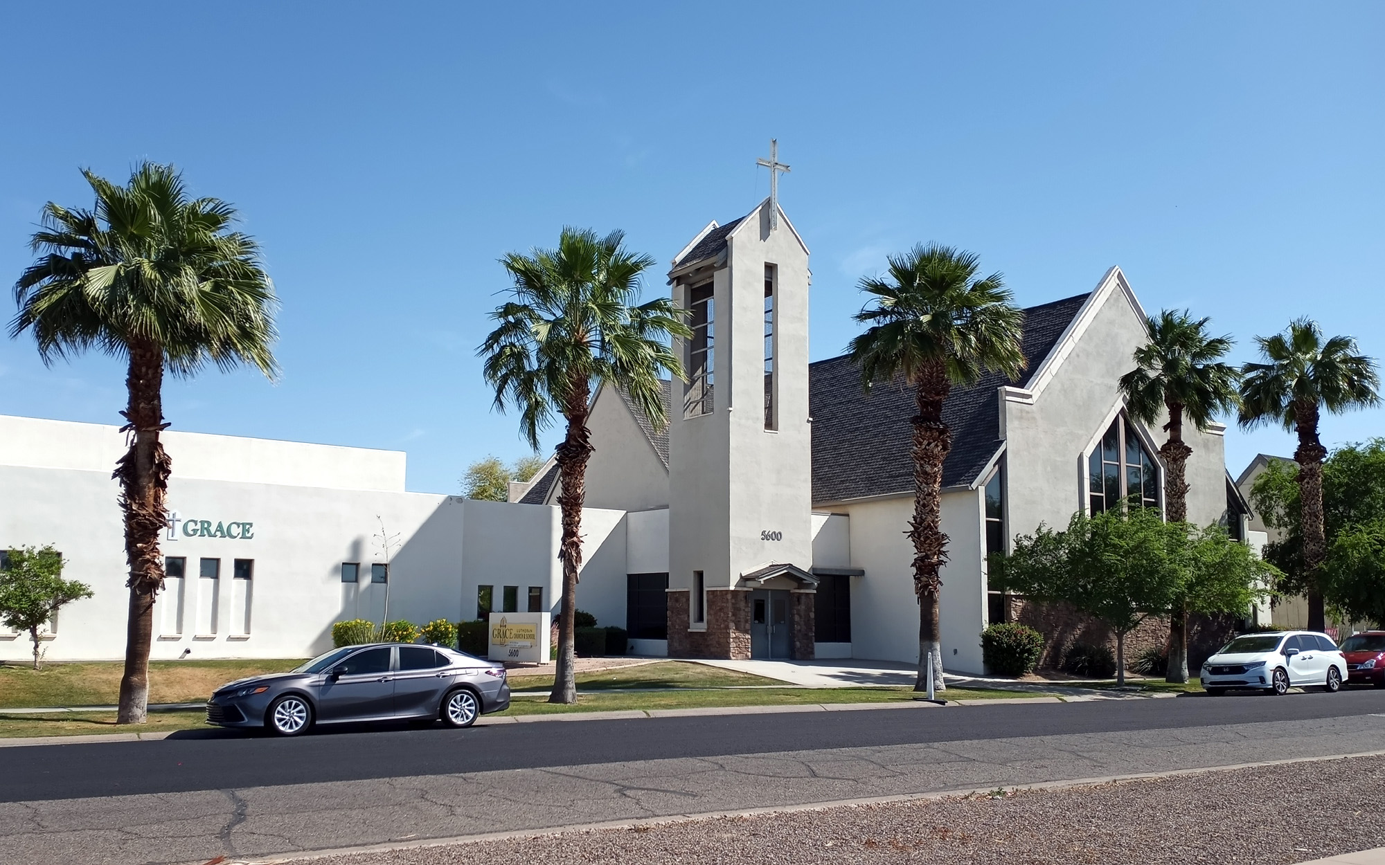 Ship of Fools: Grace Evangelical Lutheran, Glendale, Arizona, USA